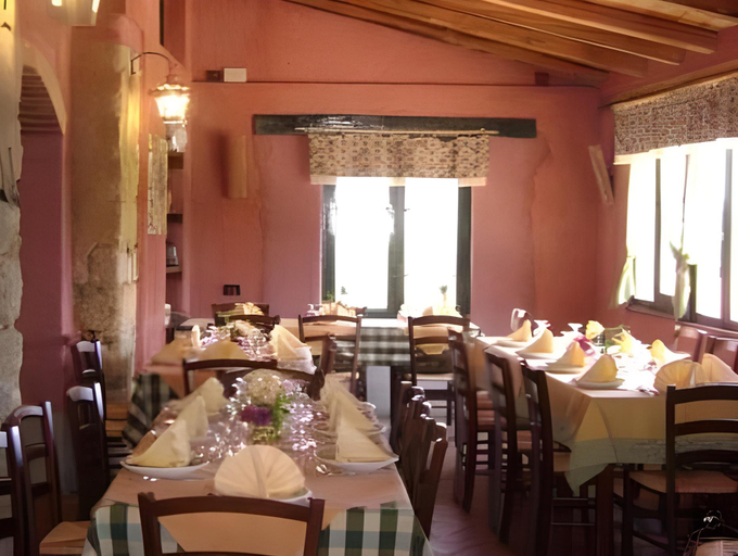 Food & Drinks 3, Villette Monte Alto, Messina