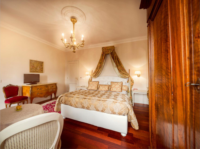 Bedroom 11