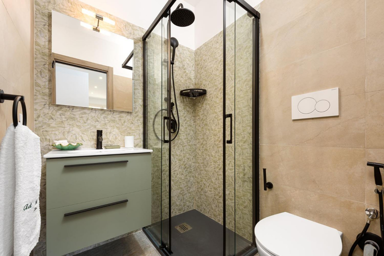 Others 2, Ad Maiora B&B, Trapani