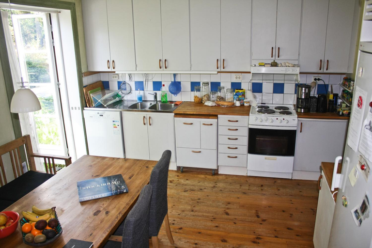Others 5, B&B Eco-Village 12 min from city, Stockholm