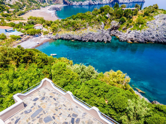 Others 4, The Life Suites, Central Greece
