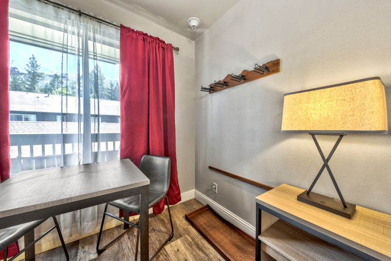 Bedroom 3, Forest Suites Resort, El Dorado