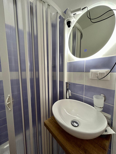 Bathroom 6