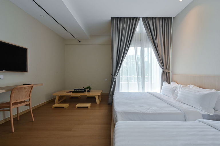 Bedroom 6