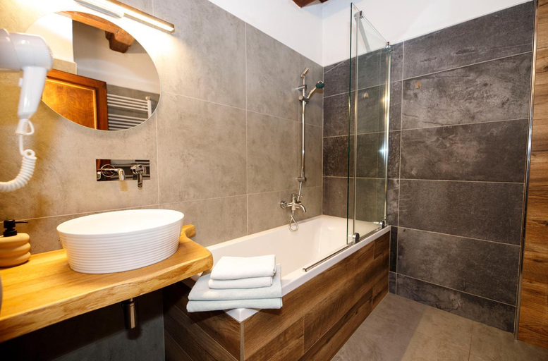 Bathroom 3, Hotel Svambersky dum, Český Krumlov