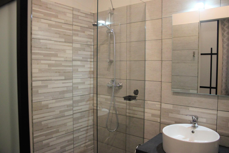 Bathroom 2, B&B Civicocento, Napoli