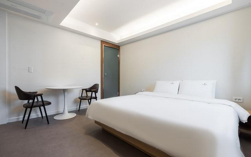 Others 2, BONA Tree Hotel, Suyeong