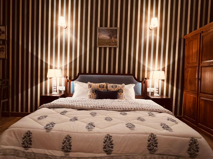 Bedroom 8