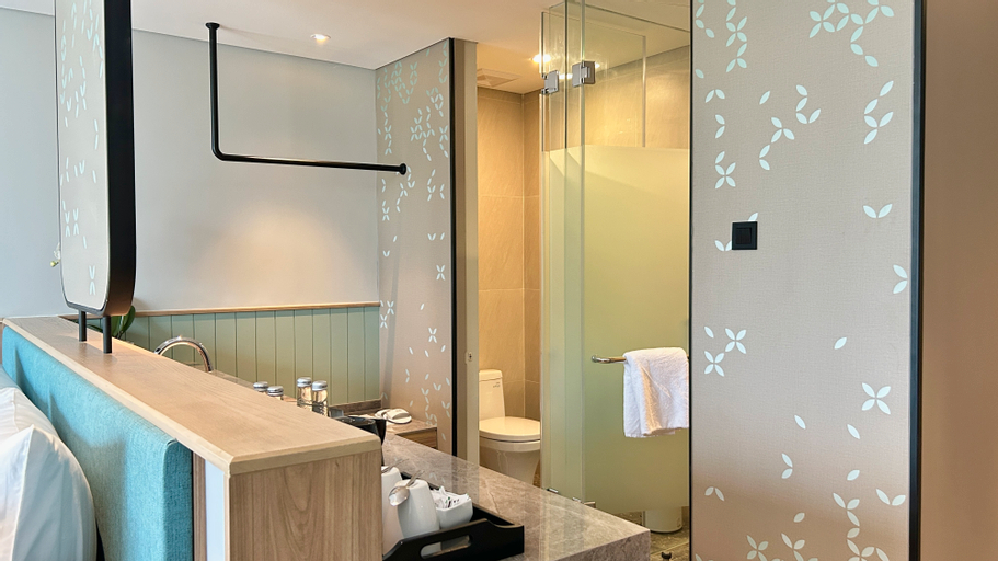 Bathroom 9