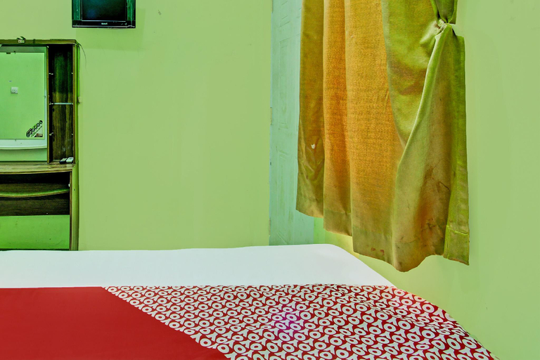 Others 5, Hotel O Cahyo Kost 1, Semarang