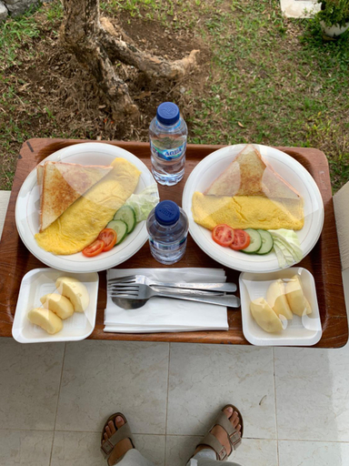 Food & Drinks