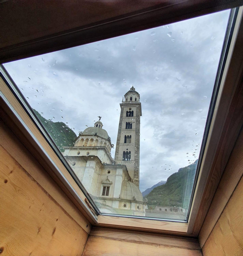 Altavilla Albergo meuble, Sondrio