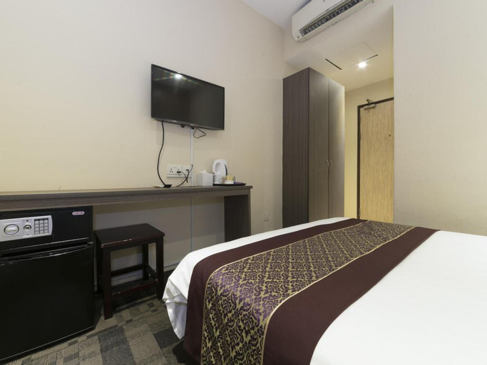 Bedroom 15