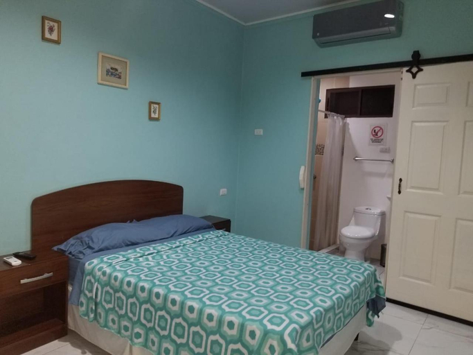 Bedroom 2, Hotel Casa Blanca, León