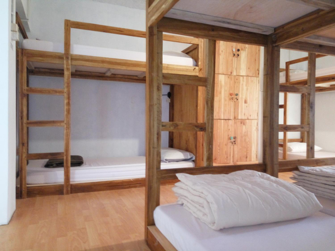 Bedroom 8