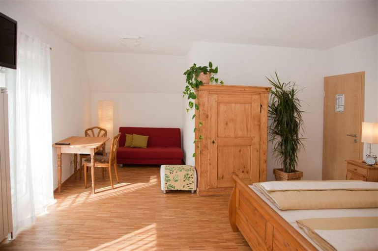 Bedroom, " Zum alten Schlawiner ", Konstanz