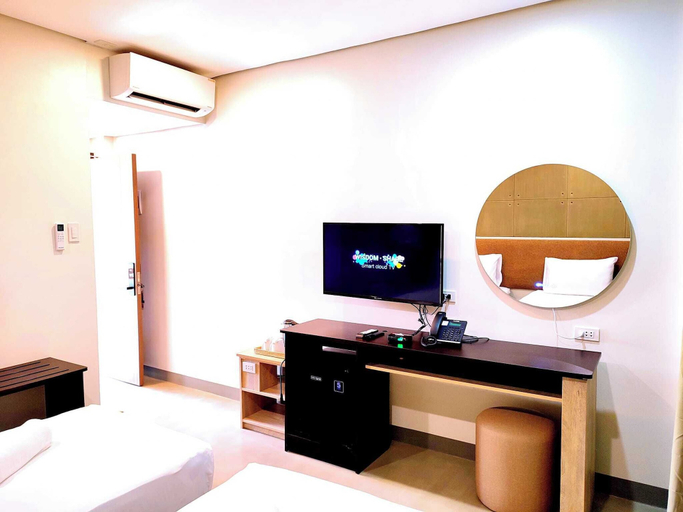 Bedroom 3, Bugnaw Si-e Beach Resort, Anda