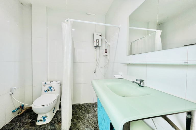 Bathroom 3