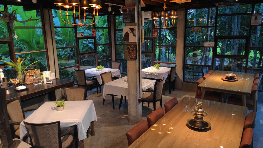 Restaurant 7