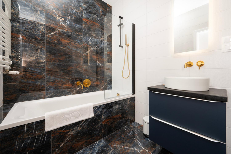 Bathroom 6