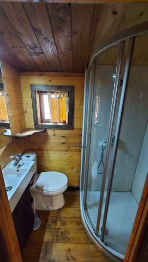 Bathroom 5, Camping Llavorsi, Lleida