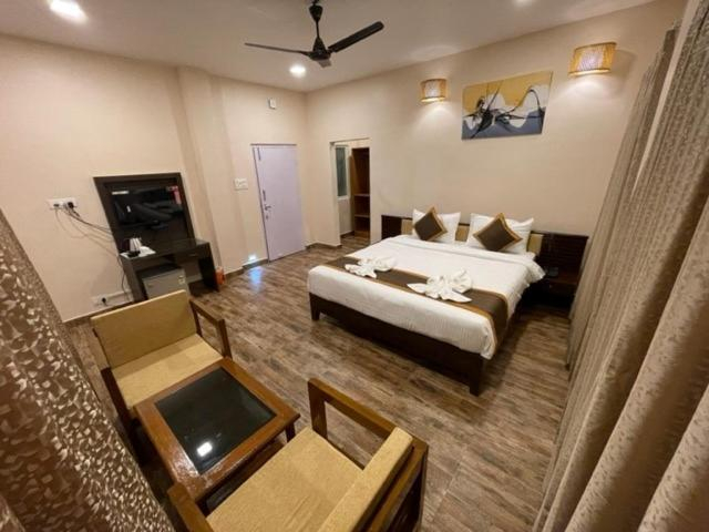Bedroom, JALDAPARA FOREST TOURIST LODGE (JFTL), Alipurduar