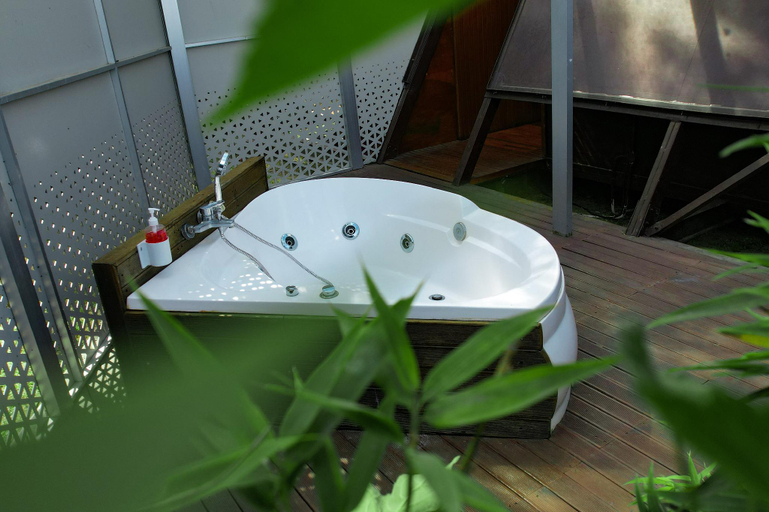 Bathroom 6