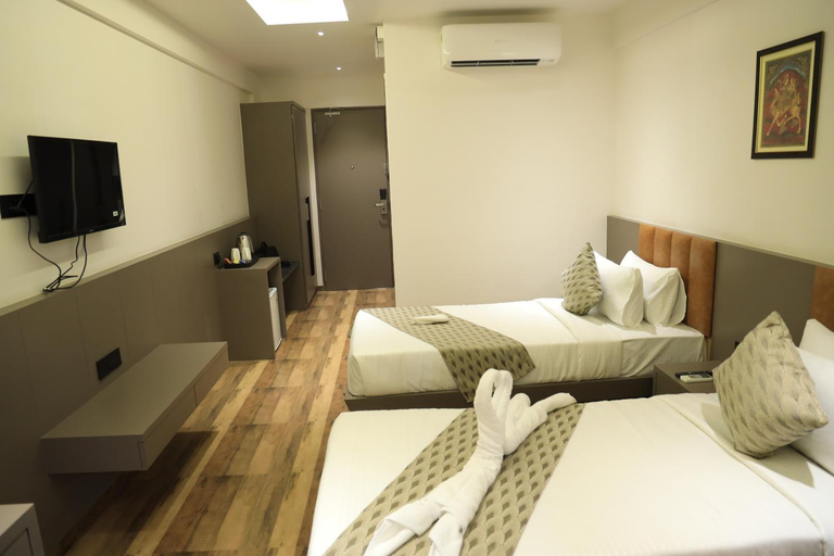 Bedroom 3, Krown Palace Resort, Valsad