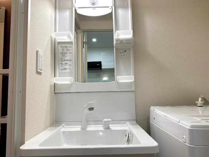 Bathroom 2, Nishi-Ike Apartment Room 3, Toshima