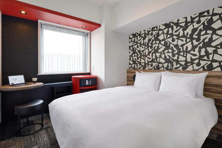 Bedroom 14