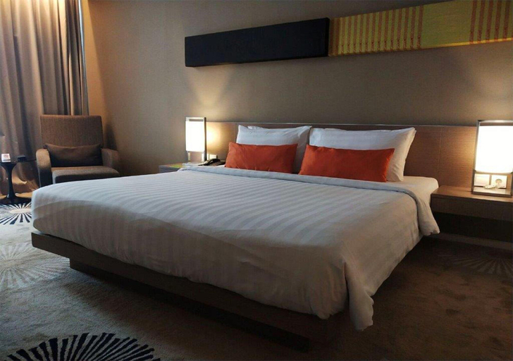 Bedroom 18