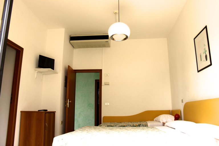 Bedroom 3, New Bristol Sport Hotel, Forli' - Cesena