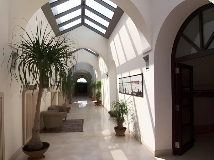 Others 4, Hotel Saraceno Al Faro, Taranto