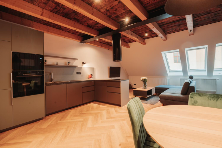 Others 2, Hviezdoslavova Apartments, Trnava Centre, Parking available, Trnava