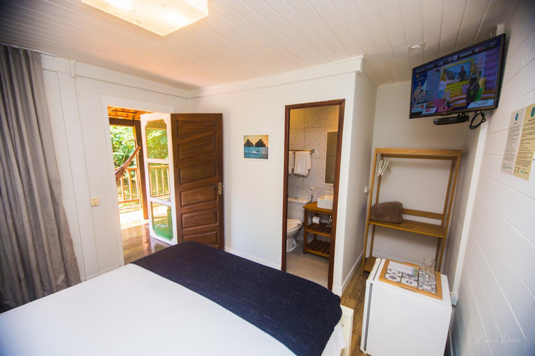 Bedroom 27