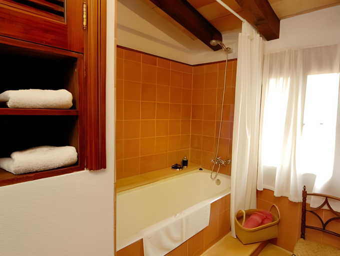 Bathroom 4, El Encinar de Arta, Baleares