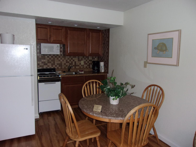 1, Unit 61 - Treeloft 3 Bedroom Villa, Camden