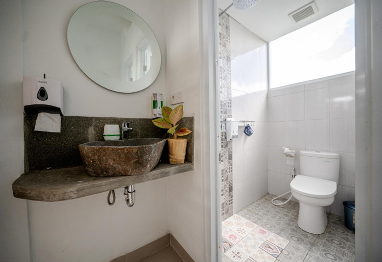 Bathroom 6