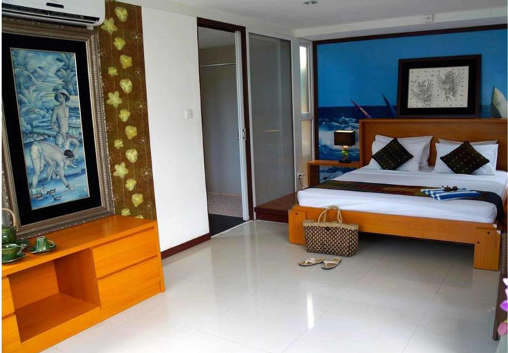 Bedroom 12