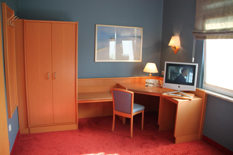 Bedroom 3, Buskes Hotel Steinforde, Celle
