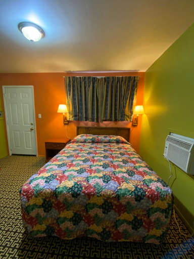Others 4, Lincoln Motel, Lincoln