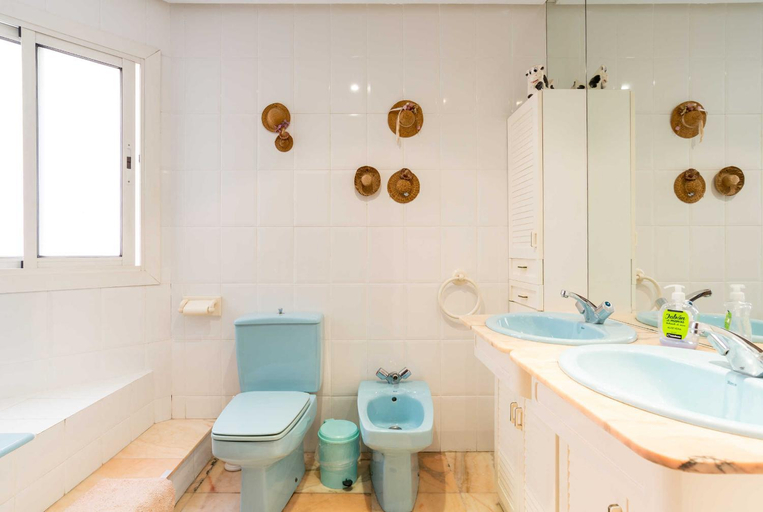 Bathroom 3, Villa Jarama, Málaga