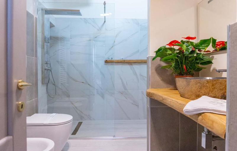 Others 4, Le suite di Borgo, Rome