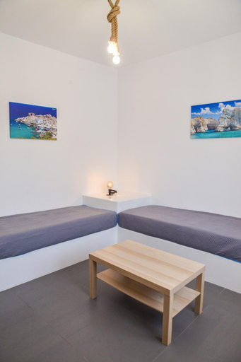 Others 4, Tzoka's Apartments, South Aegean