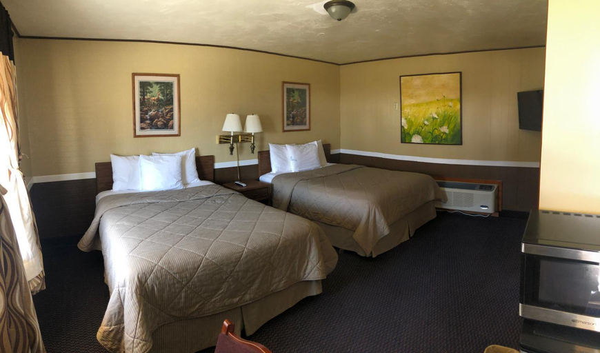 Others 3, Geneva Inn, Fillmore