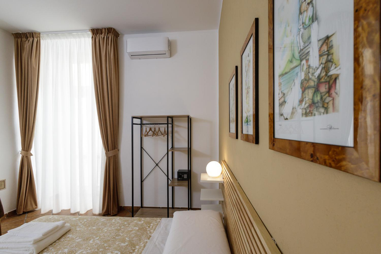 Bedroom 2, Frankie sweet home, Napoli
