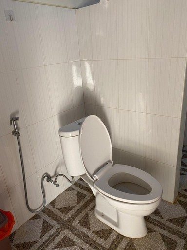 Bathroom 10