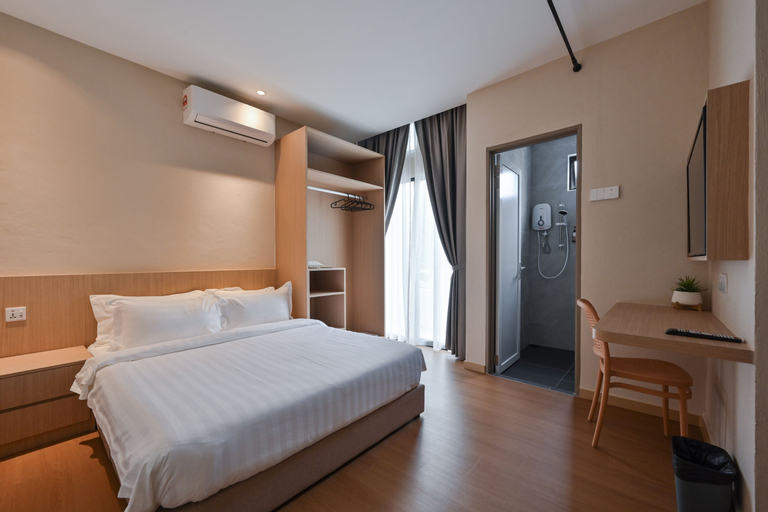 Bedroom 9
