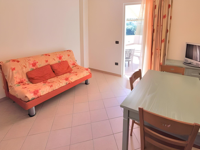 Interior view 5, Residence Il Villaggio Di Giuele, Savona