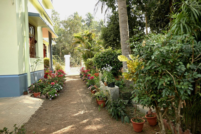 Garden 5, Saptaparni Homestay, Birbhum
